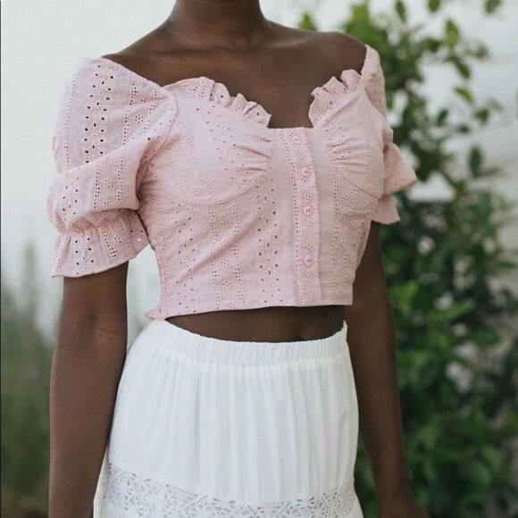 HYFVE Tops - ‎SWEETHEART CROP TOP